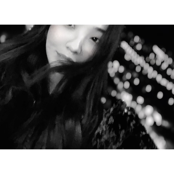 Meet your Posher, Esen - Picture 1 of 1